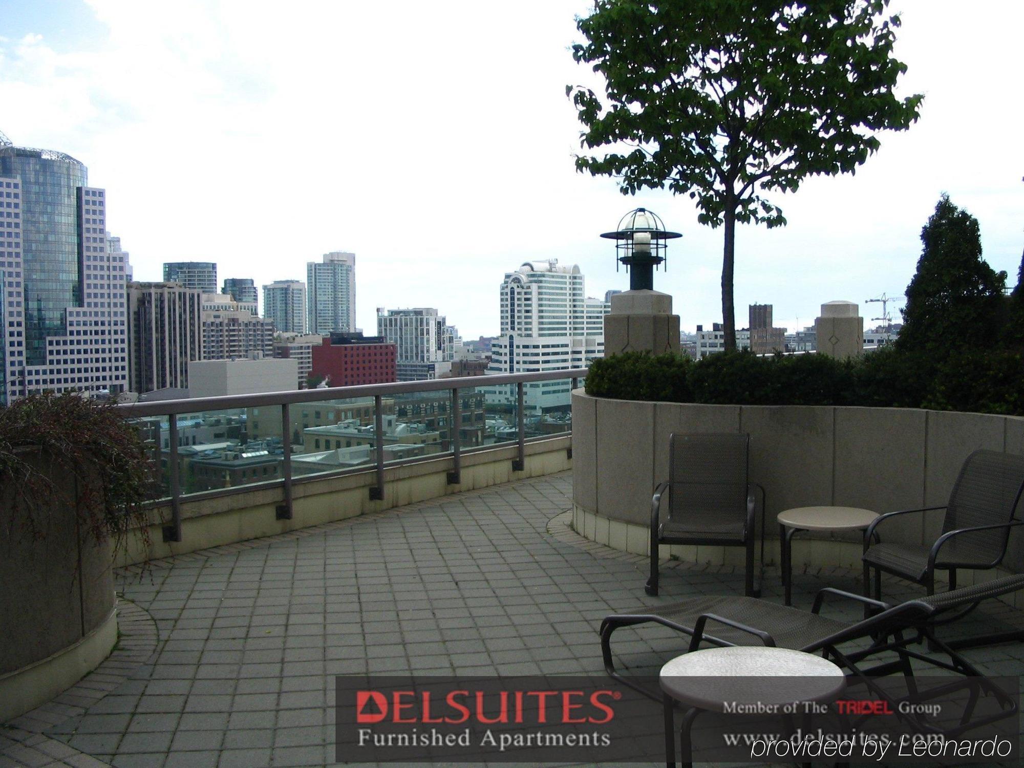 Toronto Luxury Accommodations - Qwest Exterior foto